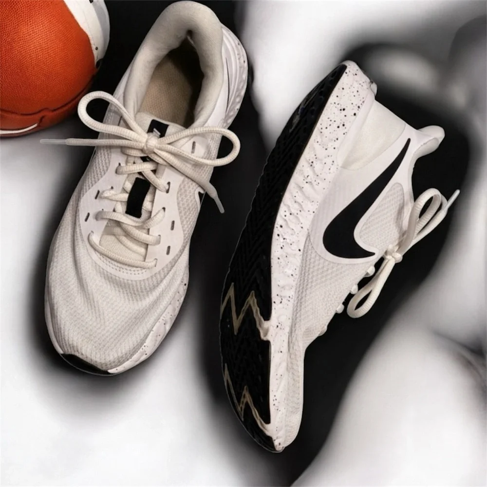 Nike Revolution white and black sneakers Pre loved Good condition
